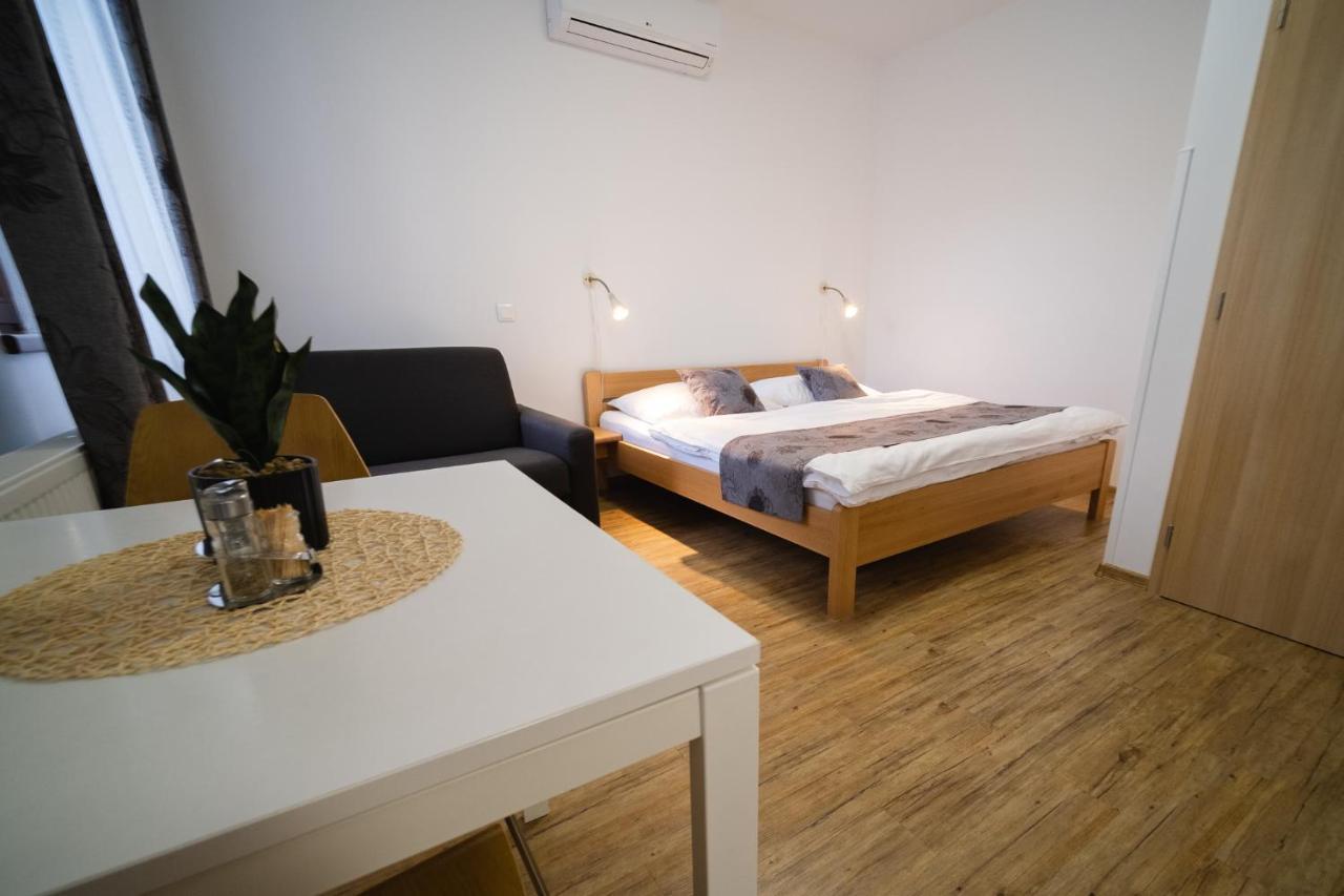 Apartmany 21 Třeboň Εξωτερικό φωτογραφία